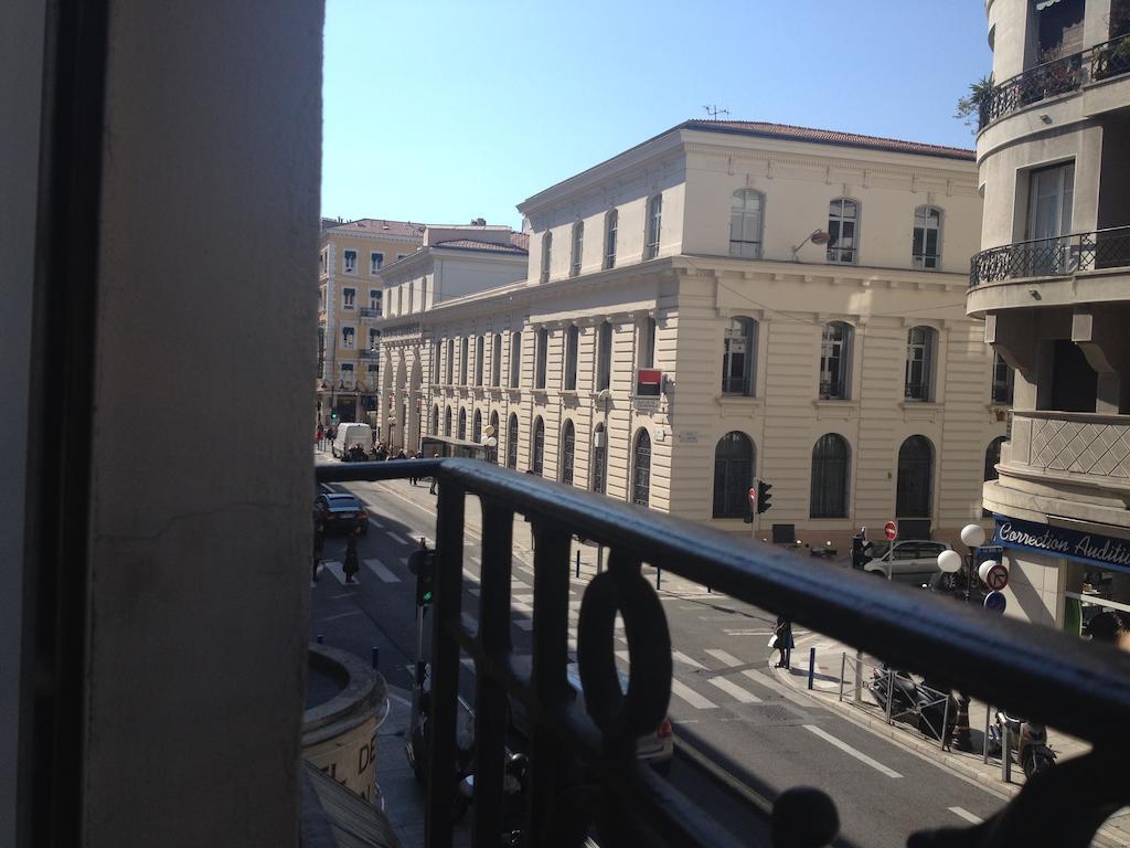 Hotel De Verdun Nizza