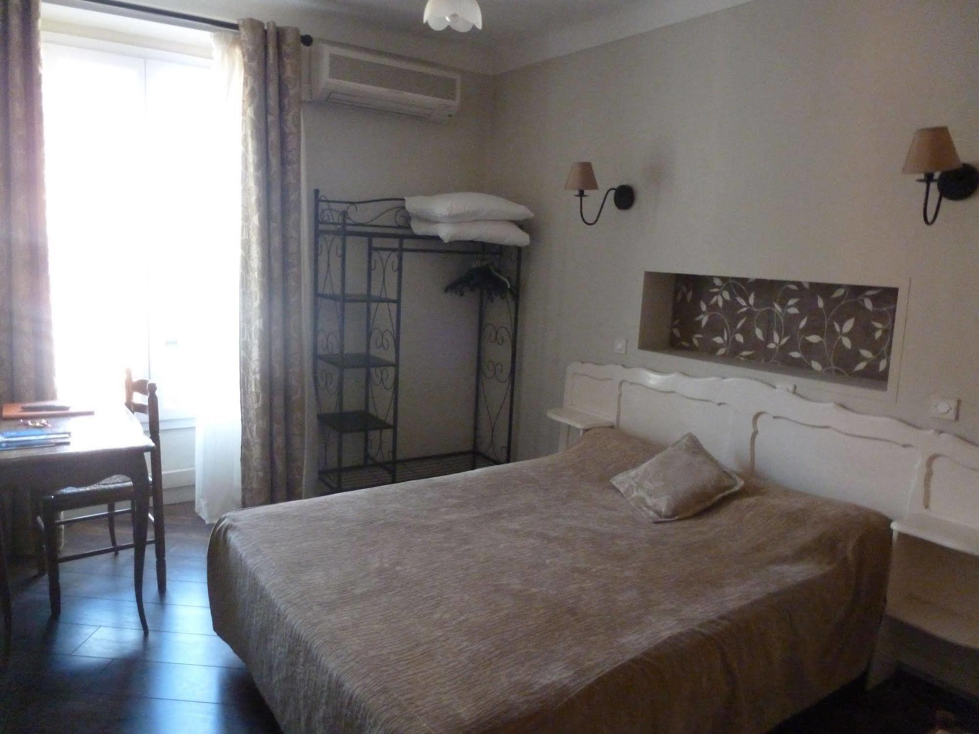 Hotel De Verdun Nizza
