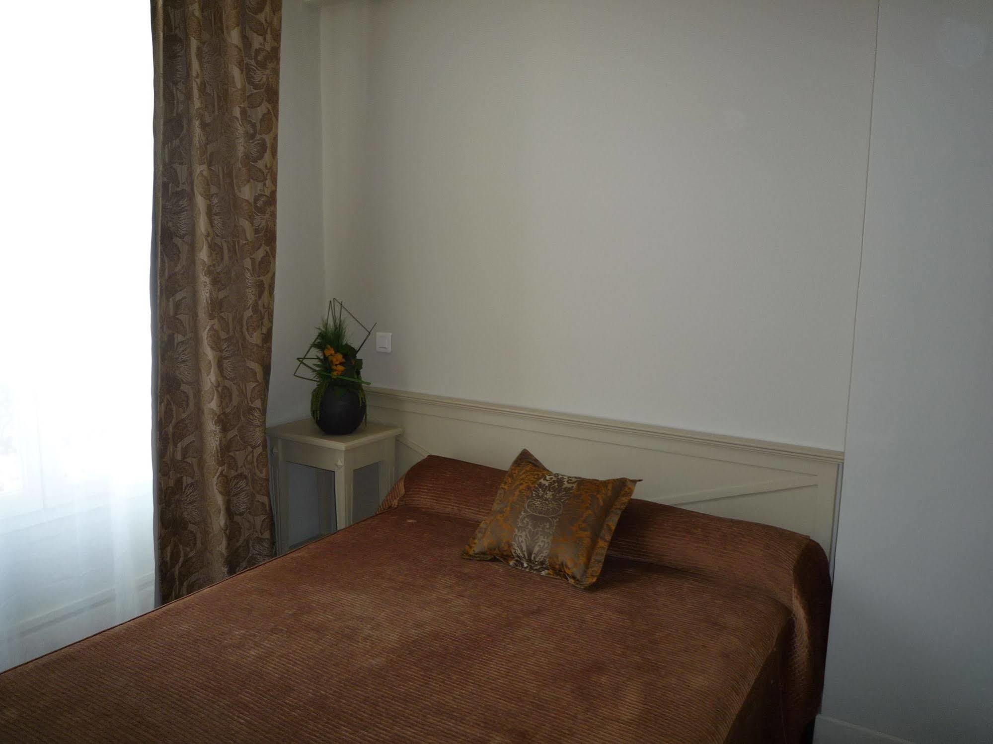 De Verdun Hotel